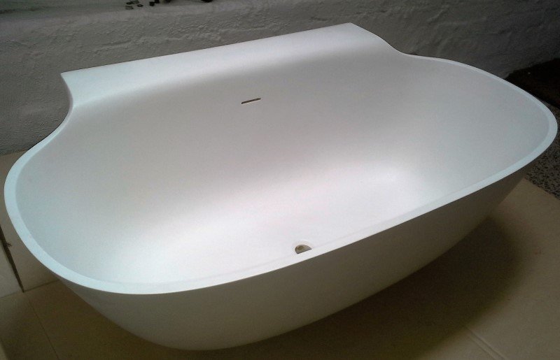 Egg shape heavy bathtubs by furniture removals Melbourne.